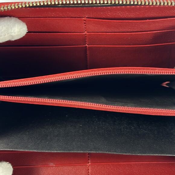 Gucci Red Micro GG Patent Leather Wallet - Picture 7 of 11